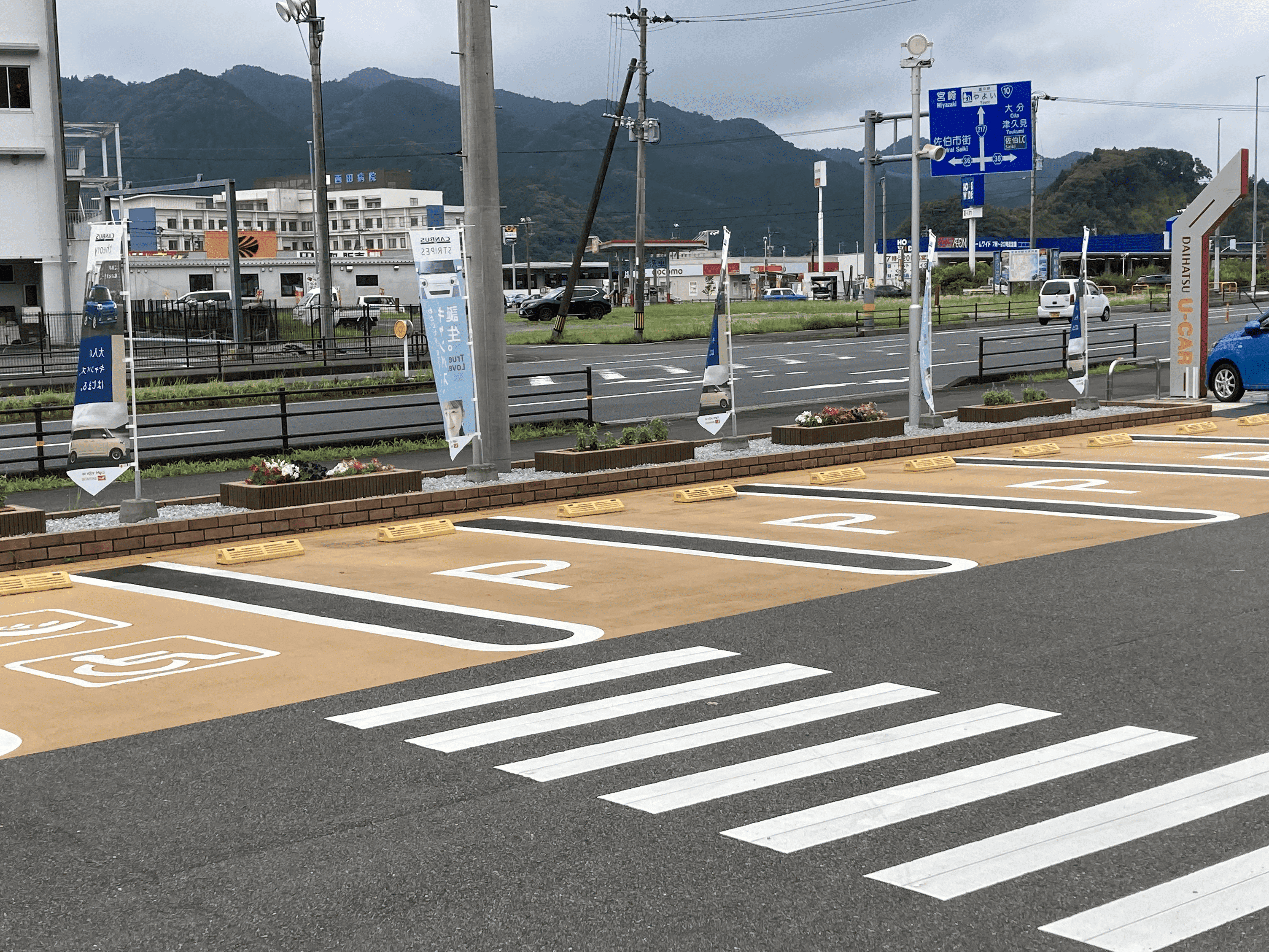 店舗駐車場